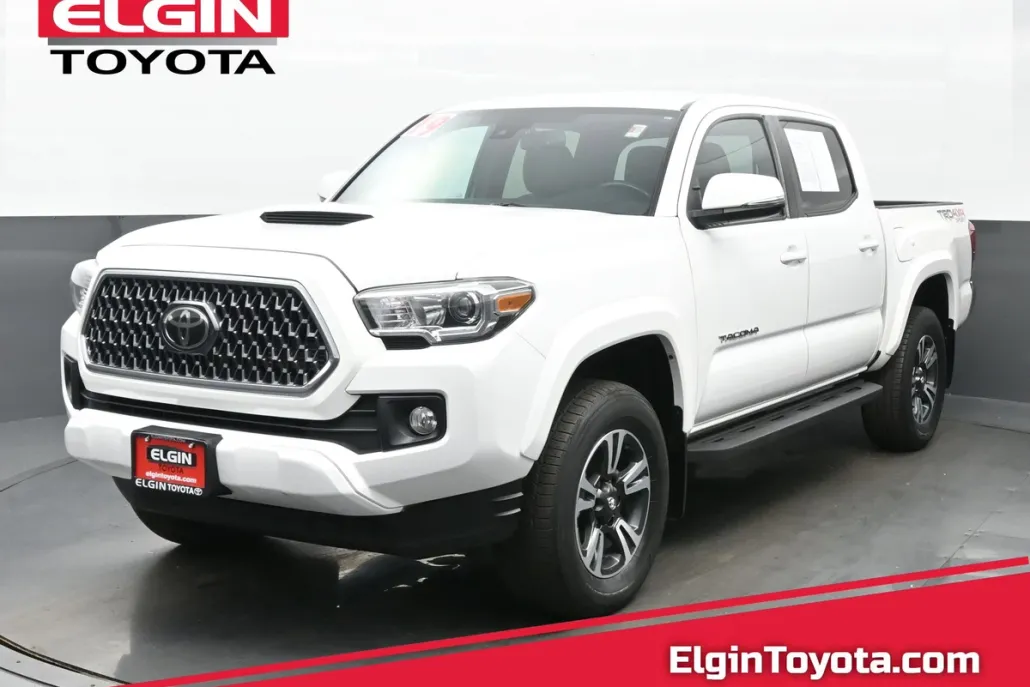 2019 Toyota Tacoma TRD Sport V6 4x4 photo 1