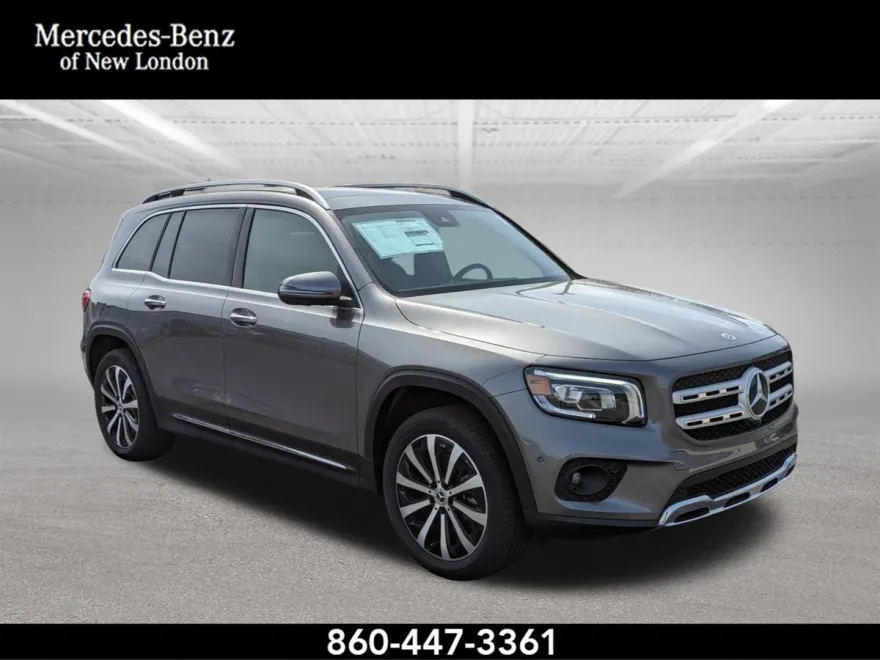 2023 Mercedes Benz GLB 250 4MATIC photo 1