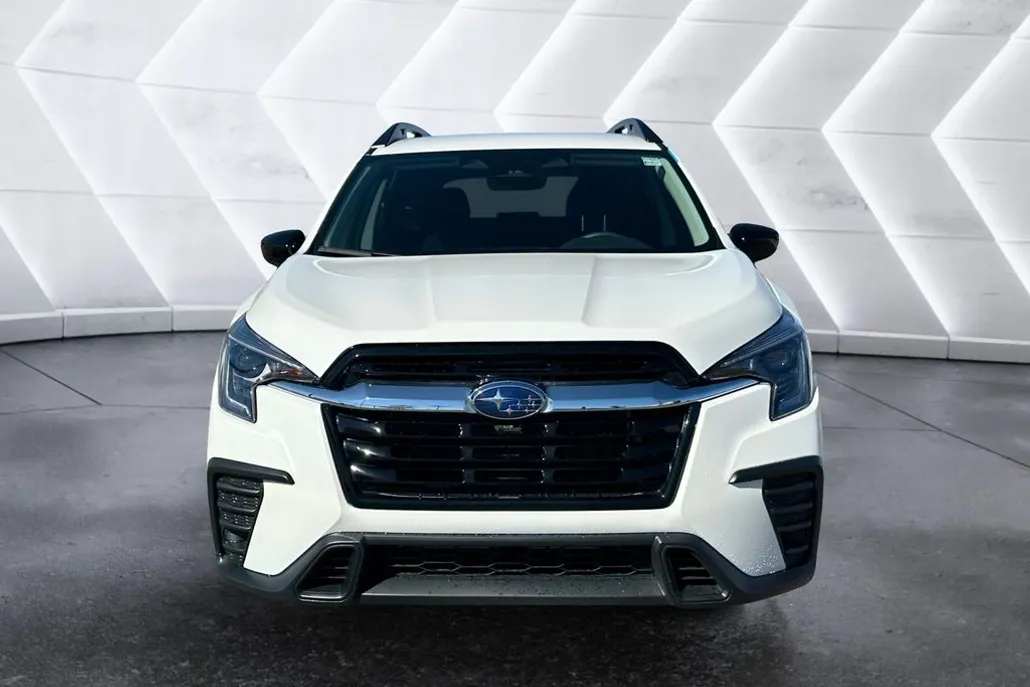 2024 Subaru Ascent Base photo 1