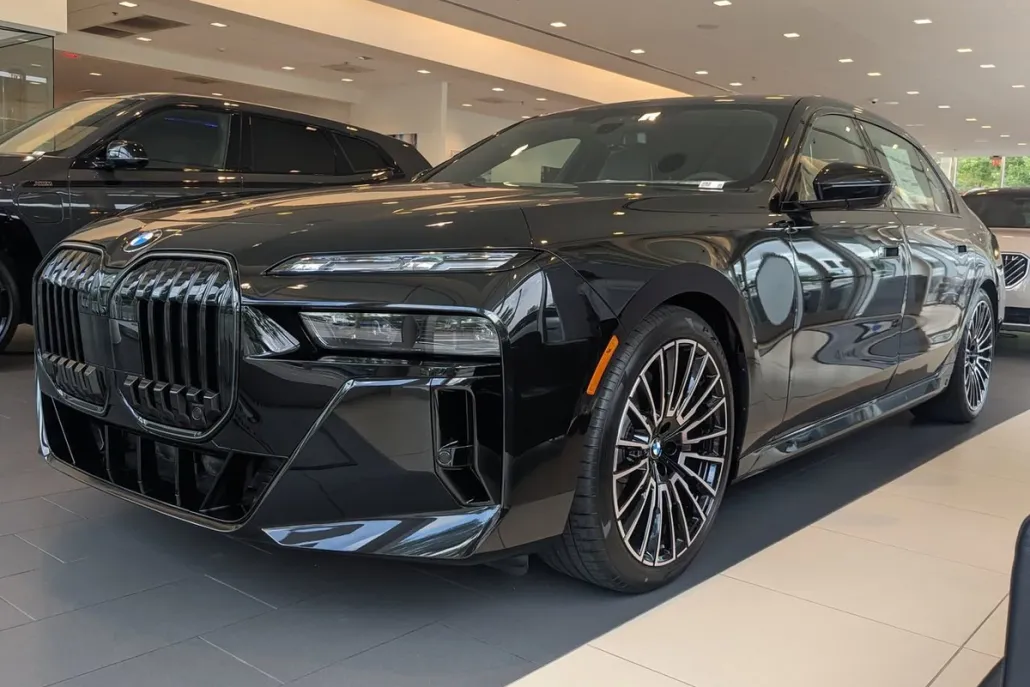 2025 Bmw 760i xDrive photo 1