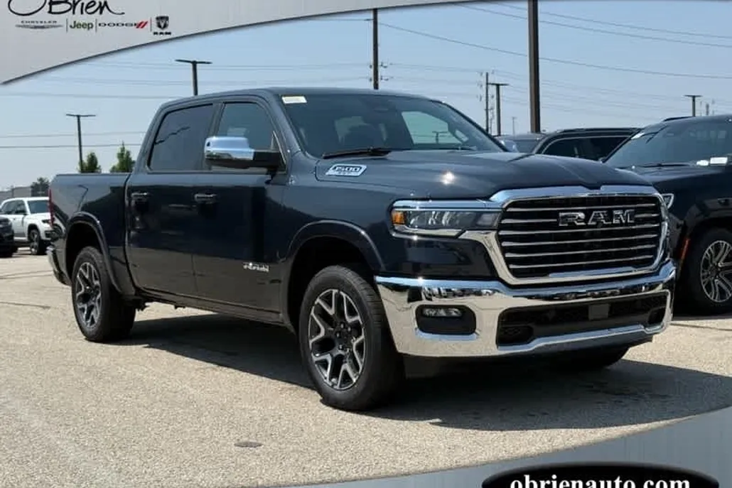 2025 Ram 1500 Laramie photo 1