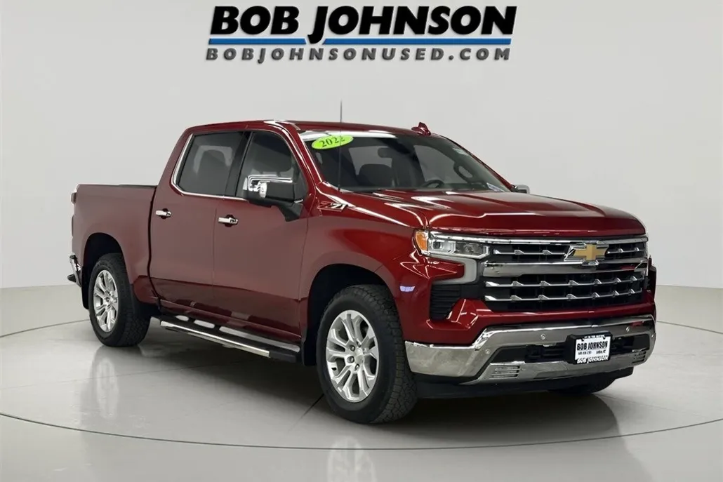 2022 Chevrolet Silverado 1500 LTZ photo 1