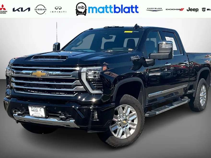 2025 Chevrolet Silverado 3500HD High Country photo 1