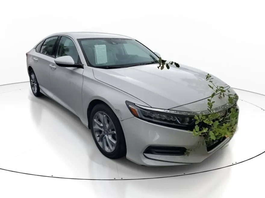2019 Honda Accord LX 1.5T photo 1