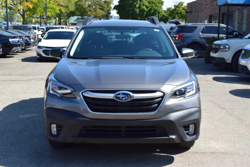 2022 Subaru Outback Base photo 1