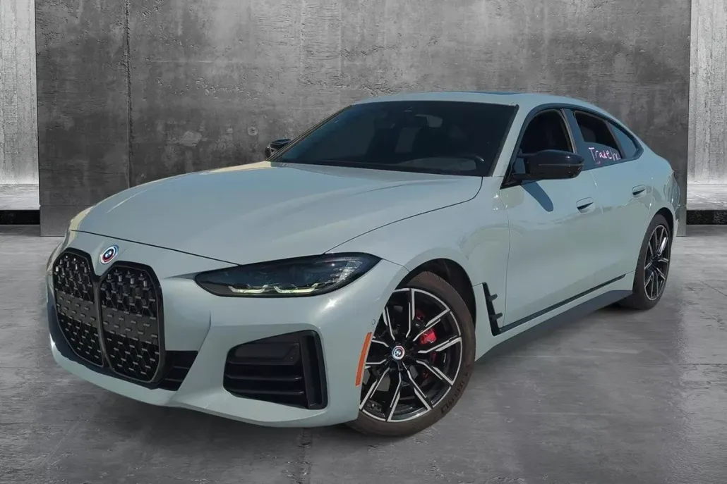 2023 Bmw M440i photo 1
