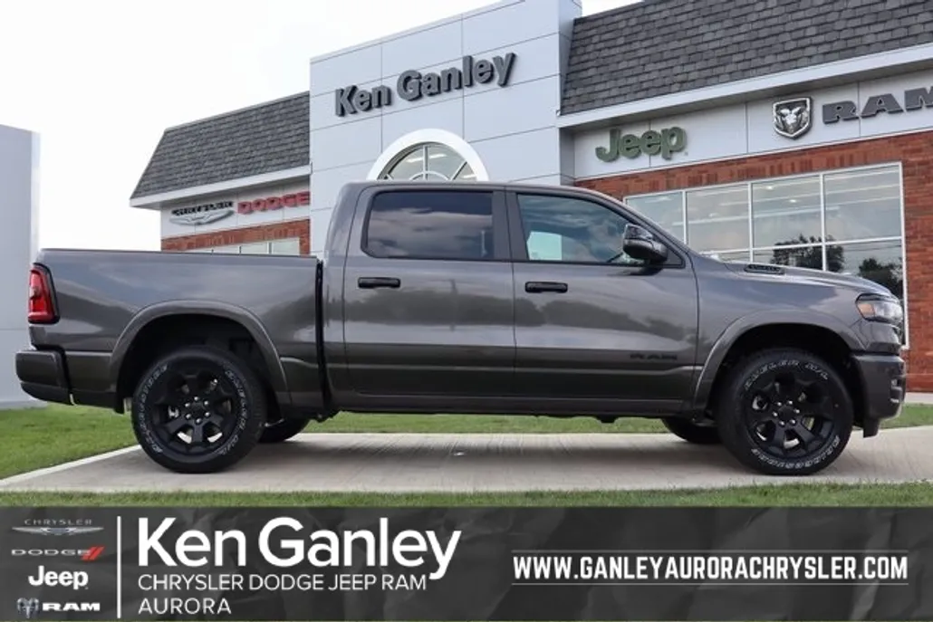 2025 Ram 1500 Big Horn Night Edition photo 1