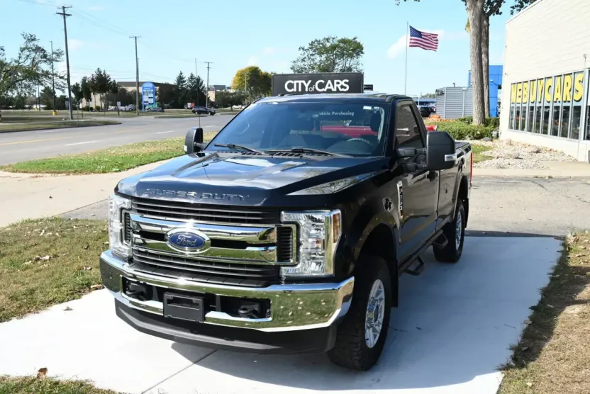 2019 Ford F-250 XLT photo 1