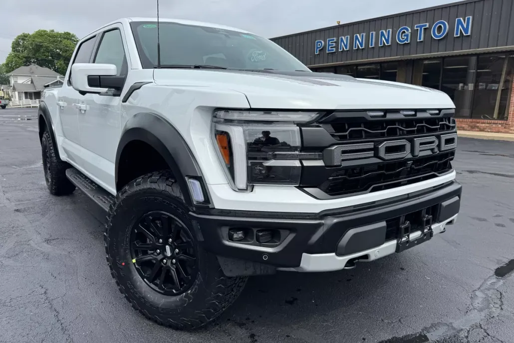 2025 Ford F-150 Raptor photo 1