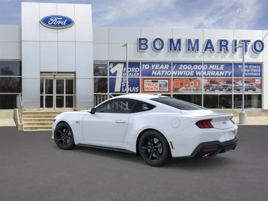 2025 Ford Mustang GT photo 1