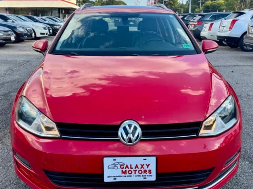 2015 Volkswagen Golf SportWagen 1.8T TDI photo 1