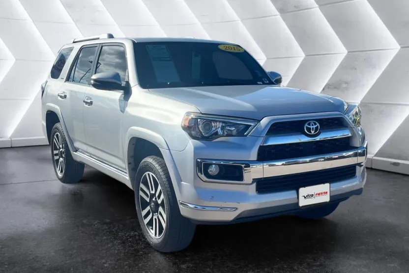 2015 Toyota 4Runner Limited photo 1