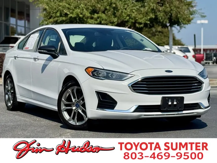 2020 Ford Fusion SEL photo 1