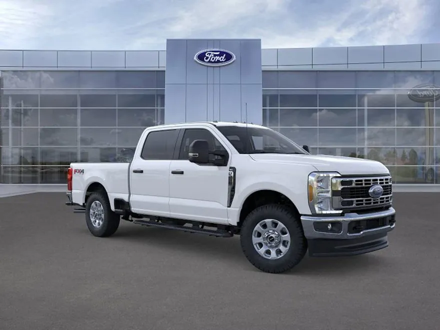 2025 Ford F-250 XLT photo 1