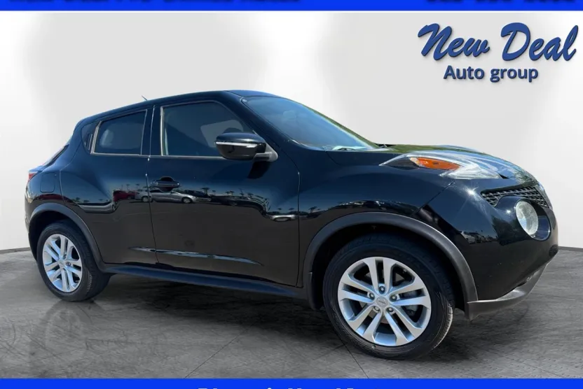 2016 Nissan Juke S photo 1