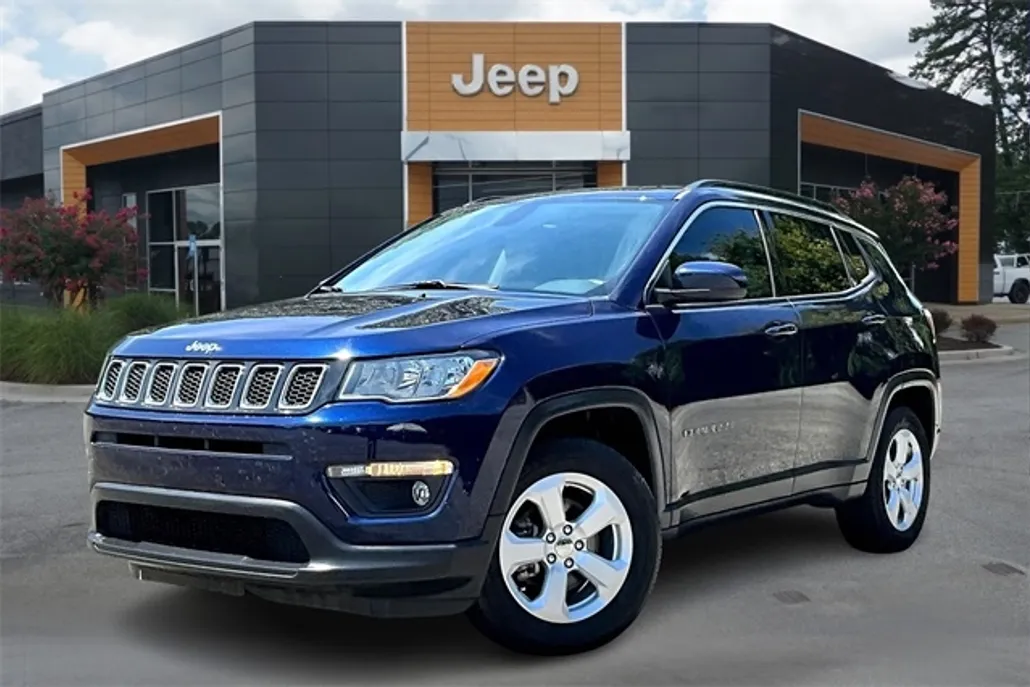 2018 Jeep Compass Latitude photo 1