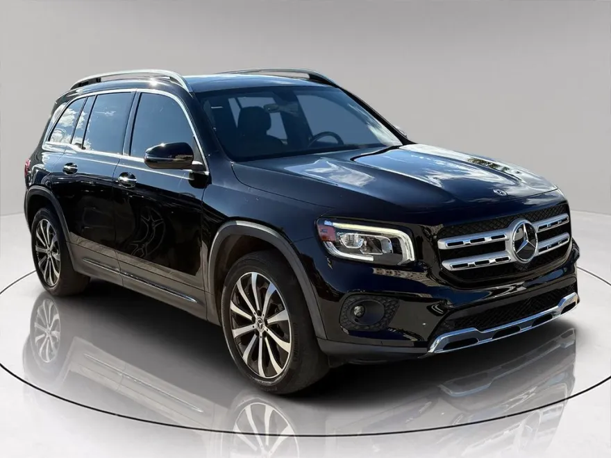 2022 Mercedes Benz GLB 250 photo 1