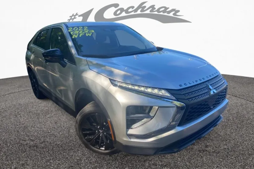 2022 Mitsubishi Eclipse Cross LE SEL GT photo 1