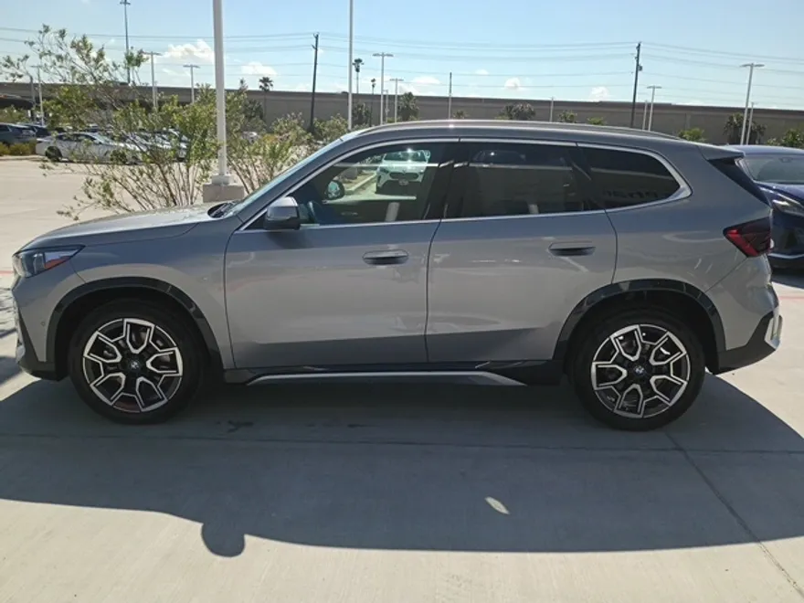 2026 Bmw X1 XDrive28i photo 1