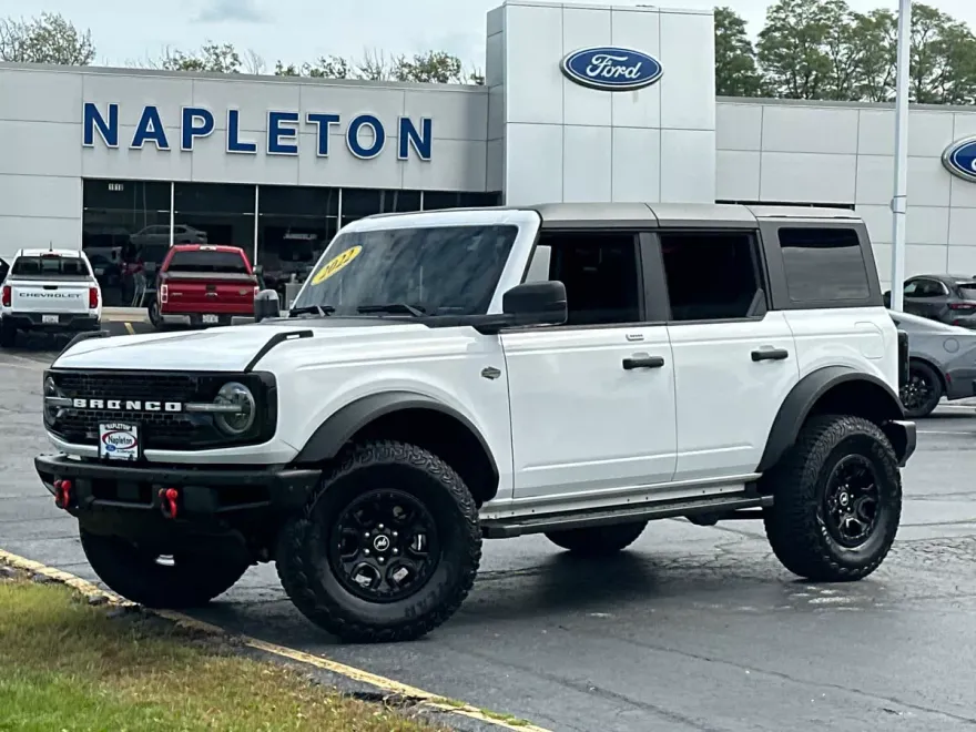 2022 Ford Bronco Wildtrak photo 1