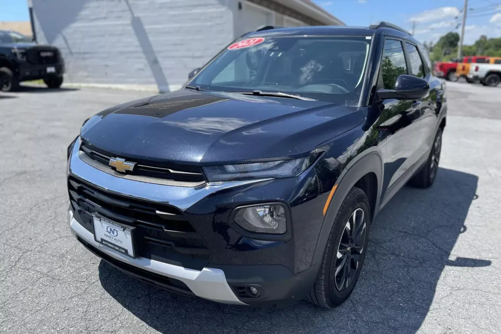 2021 Chevrolet Trailblazer LT photo 1