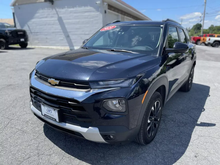 2021 Chevrolet Trailblazer LT photo 1