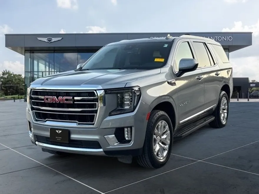 2023 Gmc Yukon SLT photo 1