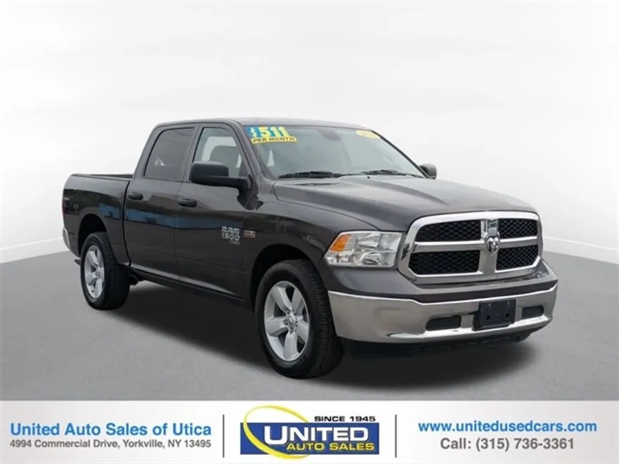 2023 Ram 1500 Classic SLT photo 1