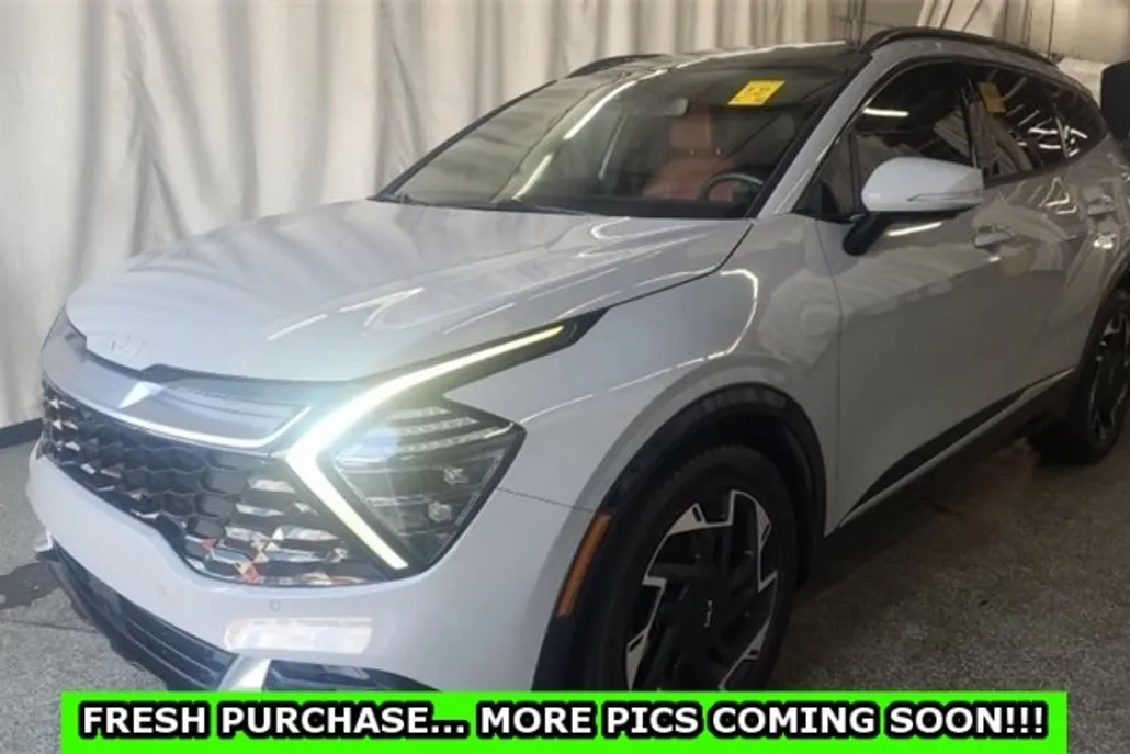 2023 Kia Sportage photo 1