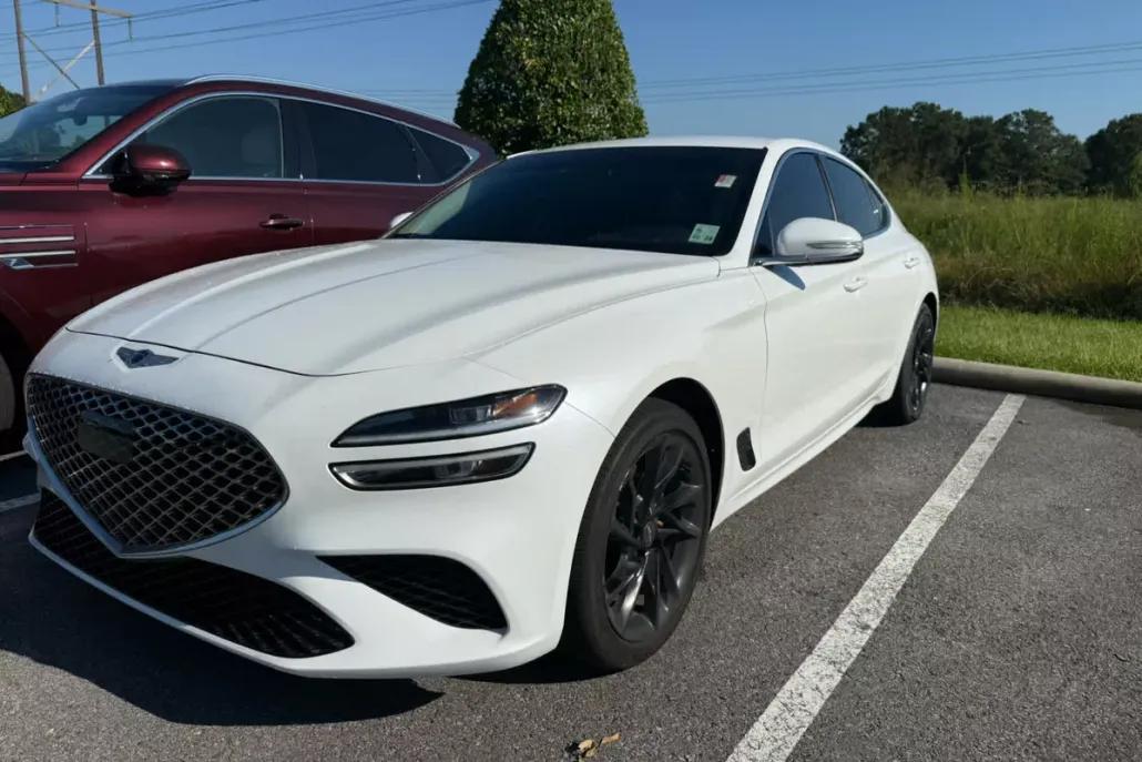 2022 Genesis G70 2.0T photo 1