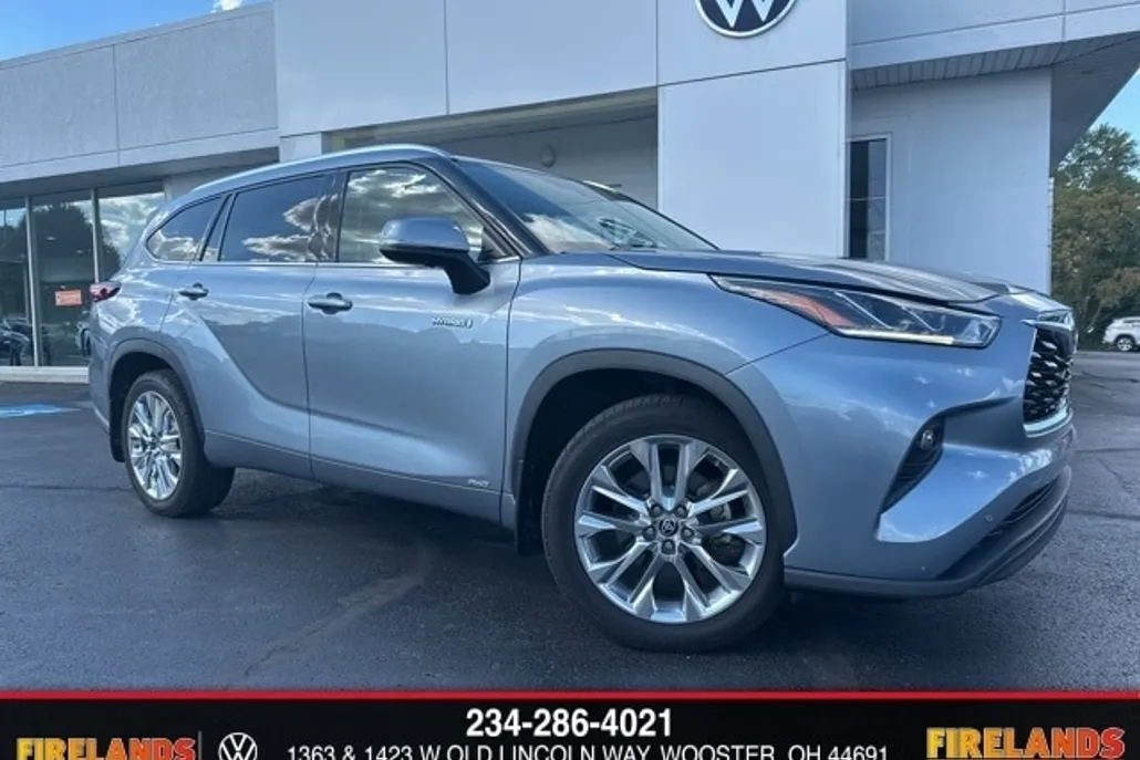 2021 Toyota Highlander Hybrid Limited photo 1