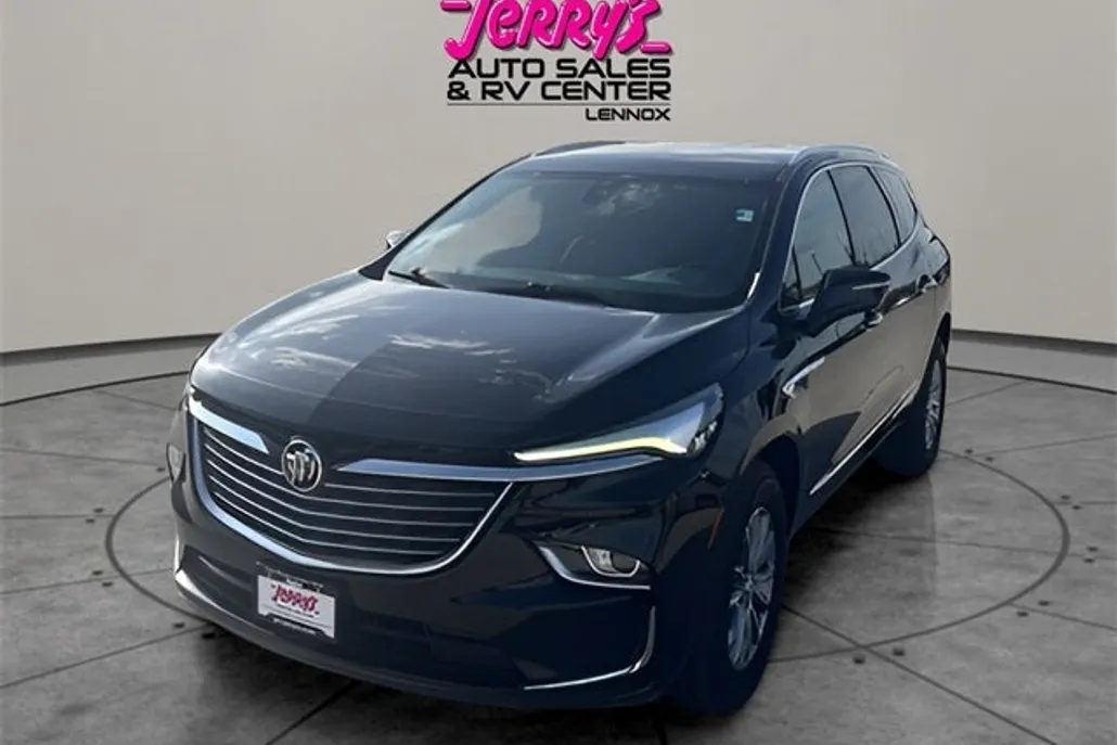 2023 Buick Enclave Essence photo 1