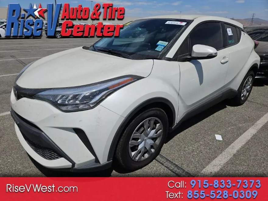 2020 Toyota C-HR LE photo 1