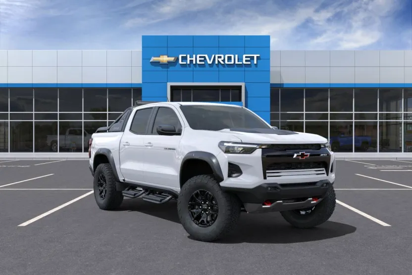 2025 Chevrolet Colorado ZR2 photo 1