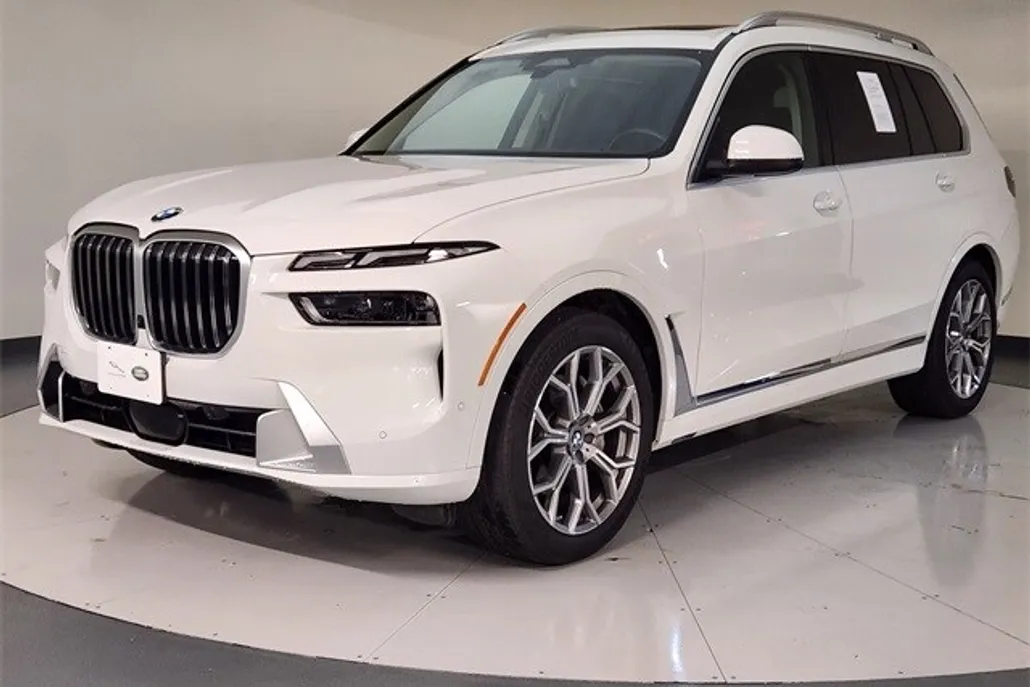 2023 Bmw X7 xDrive40i photo 1