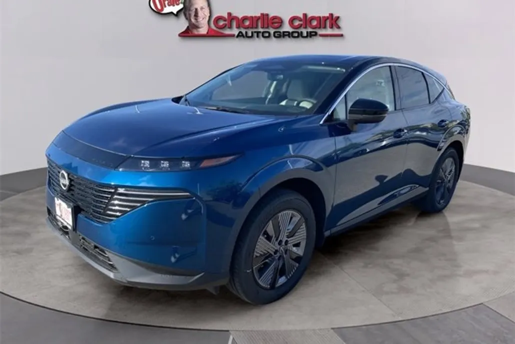 2025 Nissan Murano Platinum photo 1