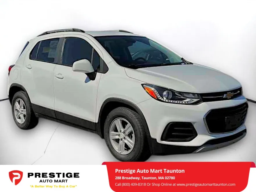 2022 Chevrolet Trax LT photo 1