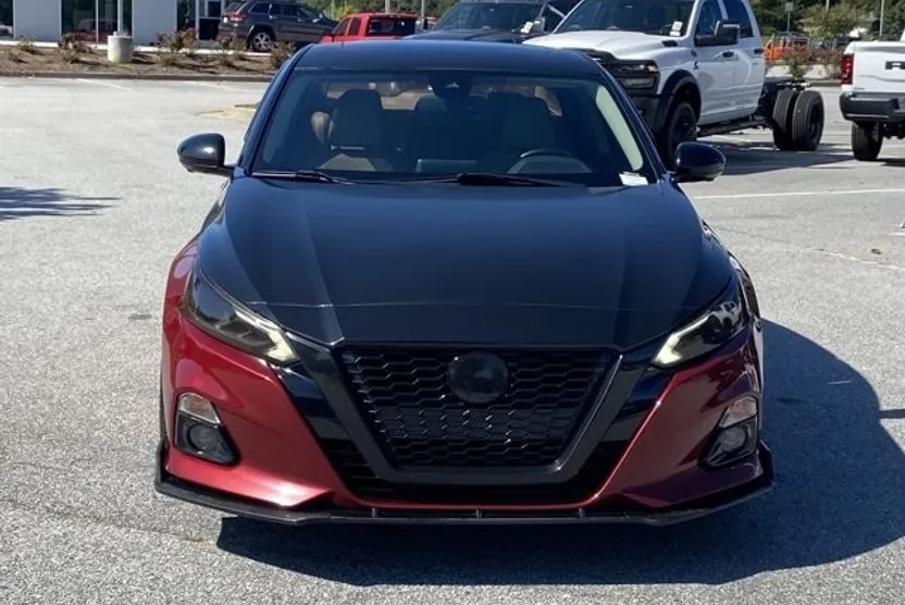 2020 Nissan Altima 2.5 Platinum photo 1