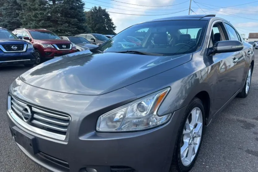 2014 Nissan Maxima SV Premium photo 1