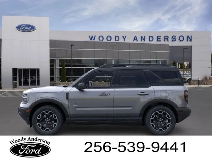 2025 Ford Bronco Sport Outer Banks photo 1