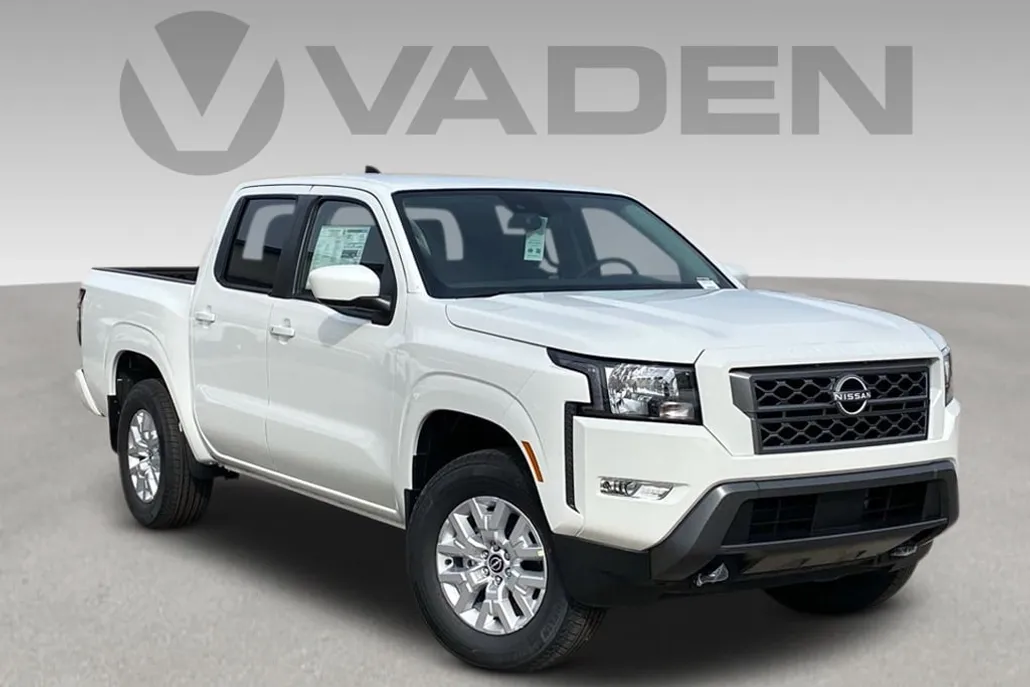 2024 Nissan Frontier Crew Cab SV photo 1