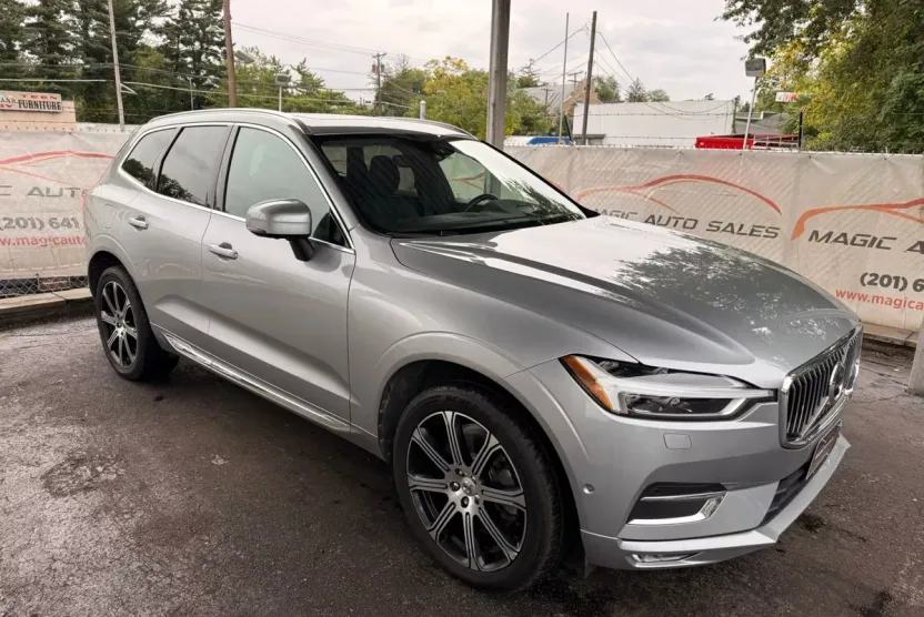 2018 Volvo XC60 T6 Inscription photo 1