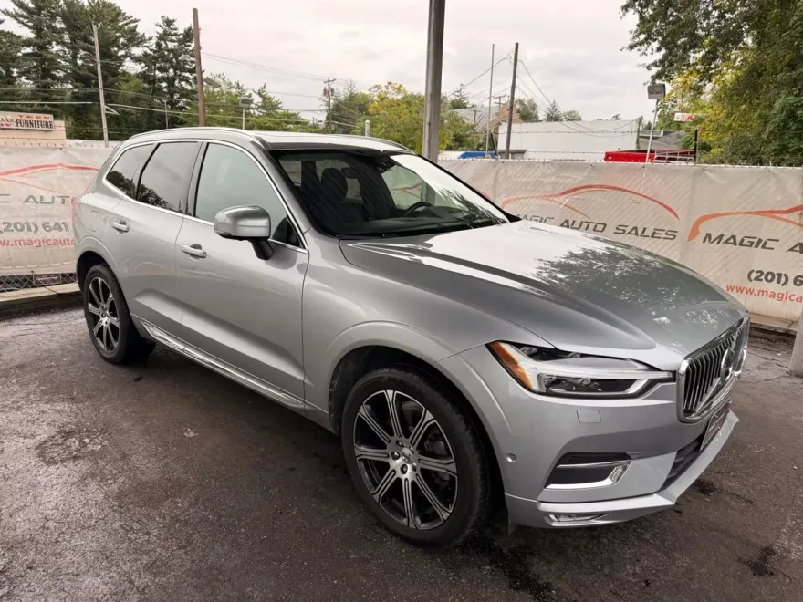 2018 Volvo XC60 T6 Inscription photo 1