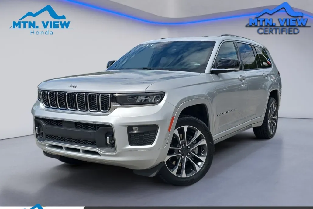 2023 Jeep Grand Cherokee Overland photo 1