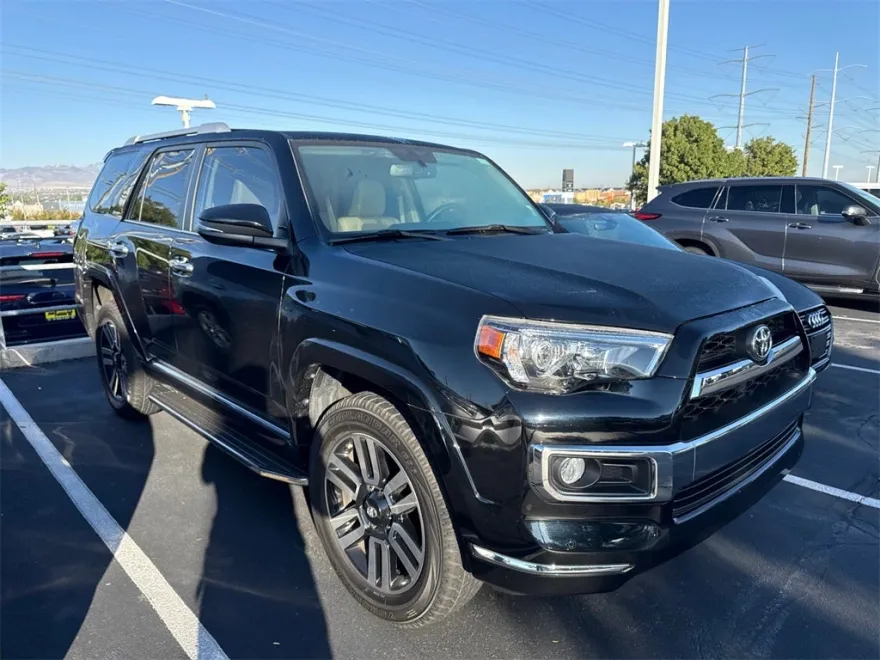 2018 Toyota 4Runner Limited photo 1