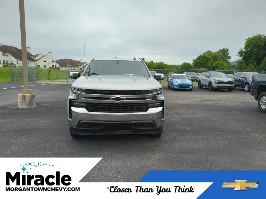 2022 Chevrolet Silverado 1500 LT photo 1