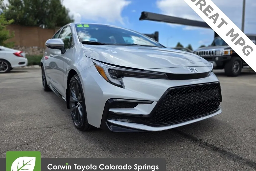 2025 Toyota Corolla SE photo 1