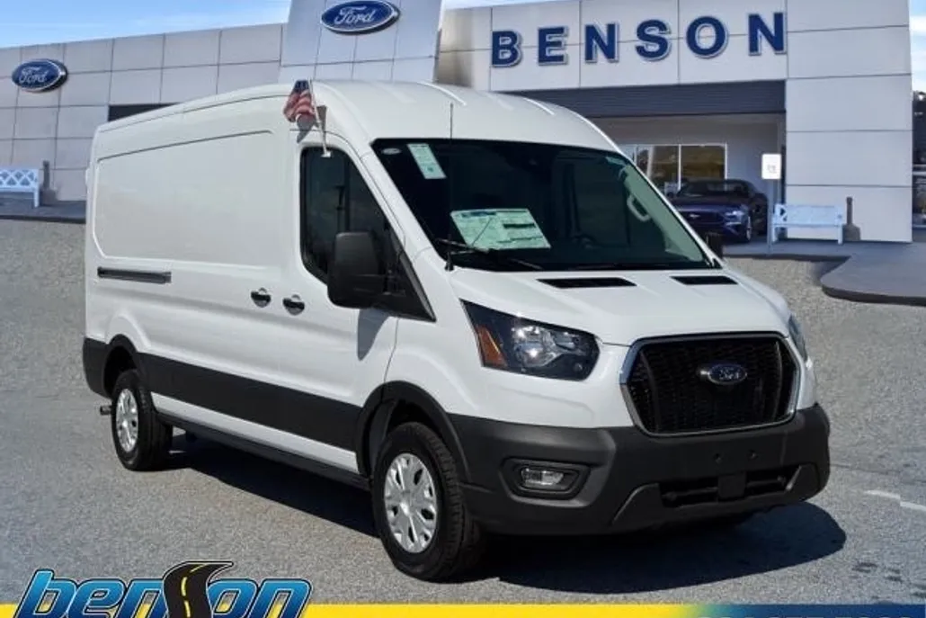 2025 Ford Transit photo 1