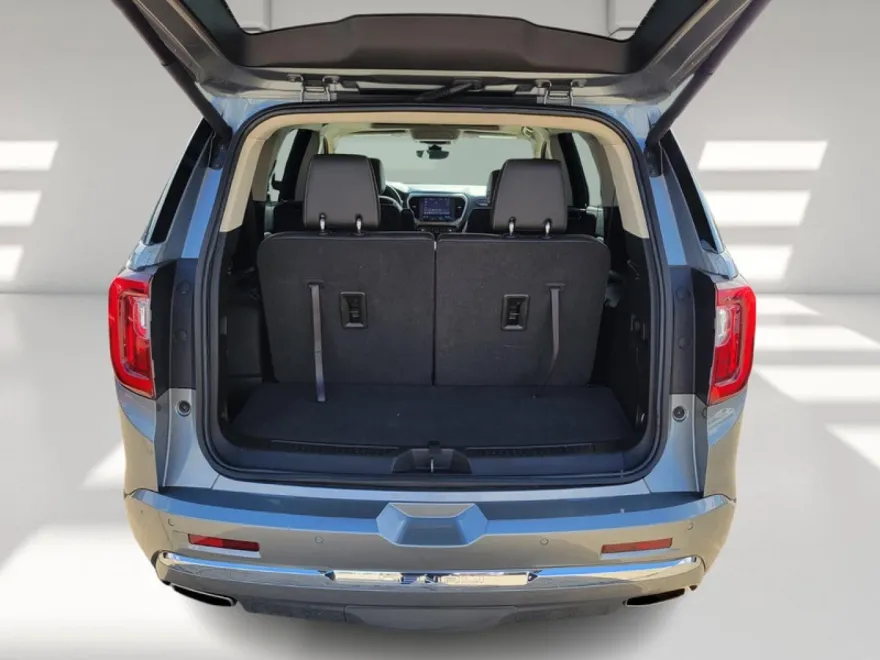 2023 Gmc Acadia Denali photo 1