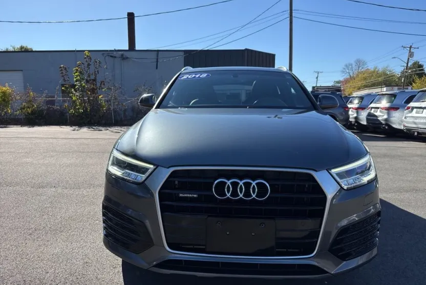2018 Audi Q3 Premium Plus photo 1